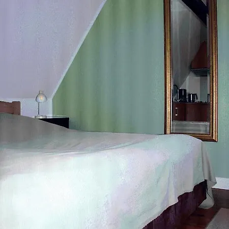 Aparthotel Im Kaffeehaus Heldt 3*