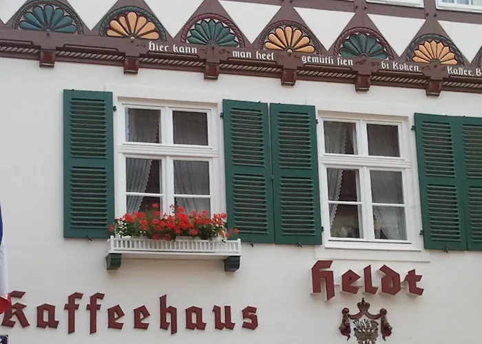 Aparthotel Apartments Im Kaffeehaus Heldt Eckernfoerde
